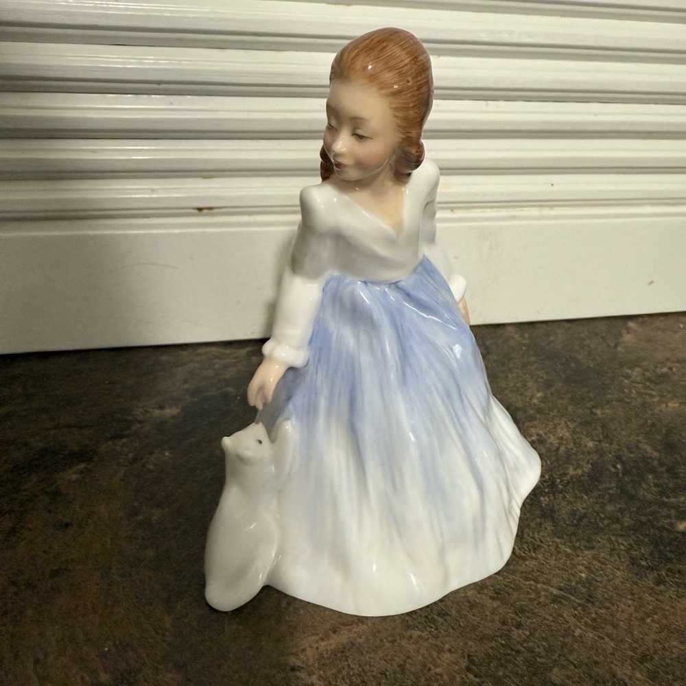Royal Doulton Blue and White Decor Accent HN 3058
ANDREA